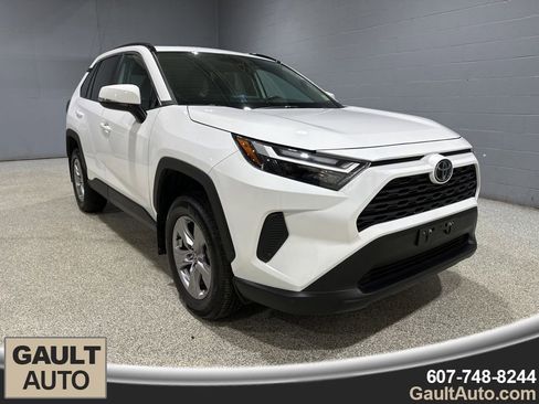 Certified 2023 Toyota RAV4 XLE image 1