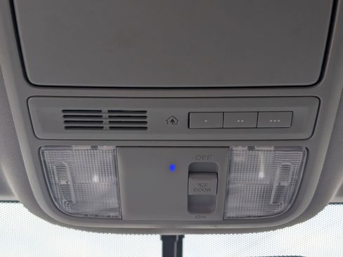 Used 2017 Honda Ridgeline RTL-T image 26