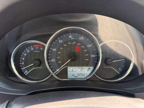 Used 2016 Toyota Corolla LE FWD image 17