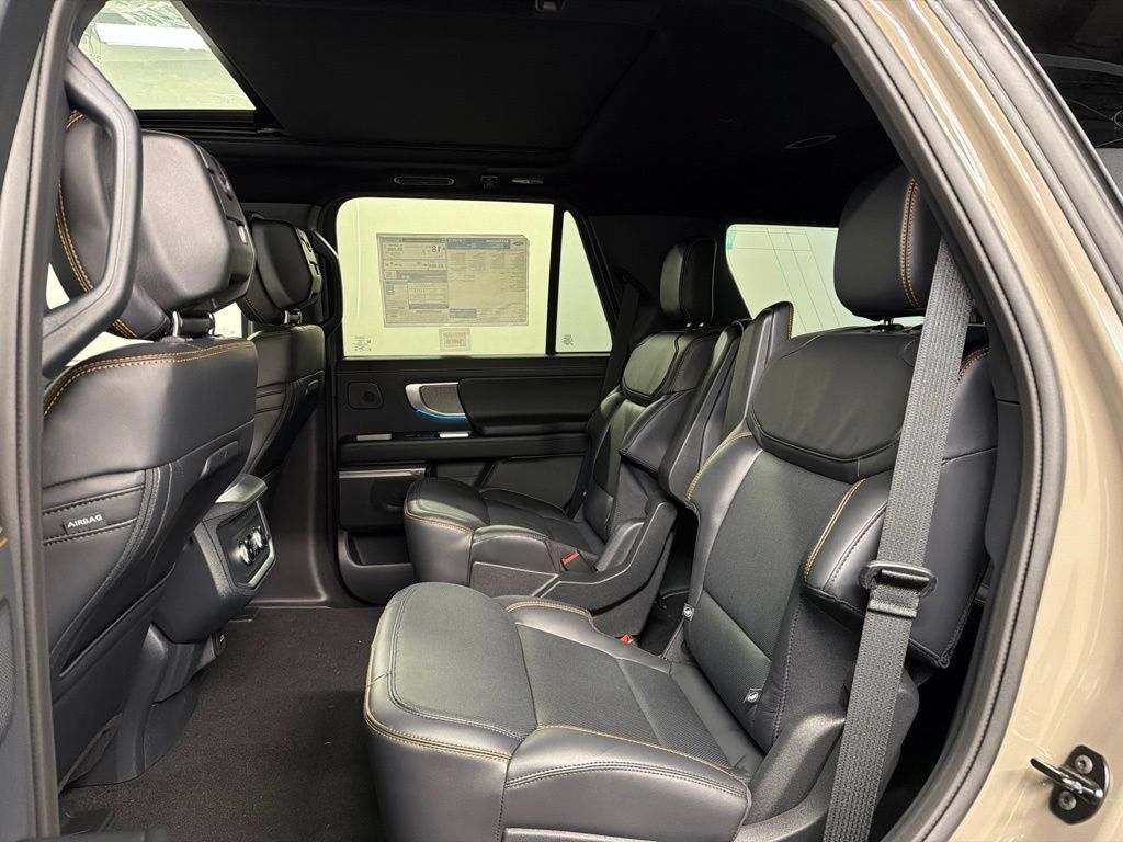 New 2027 Ford Expedition Tremor w/ Driver's Package AWD/4WD image 36