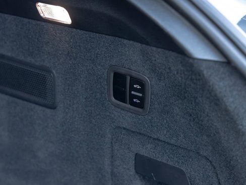 Used 2024 Porsche Cayenne S image 51