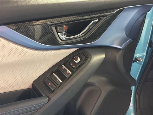 Used 2019 Subaru Crosstrek Hybrid w/ Moonroof Package w/Navigation image 25