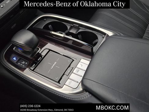 Used 2019 Lexus LS 500 w/ Interior Upgrade Package RWD image 17
