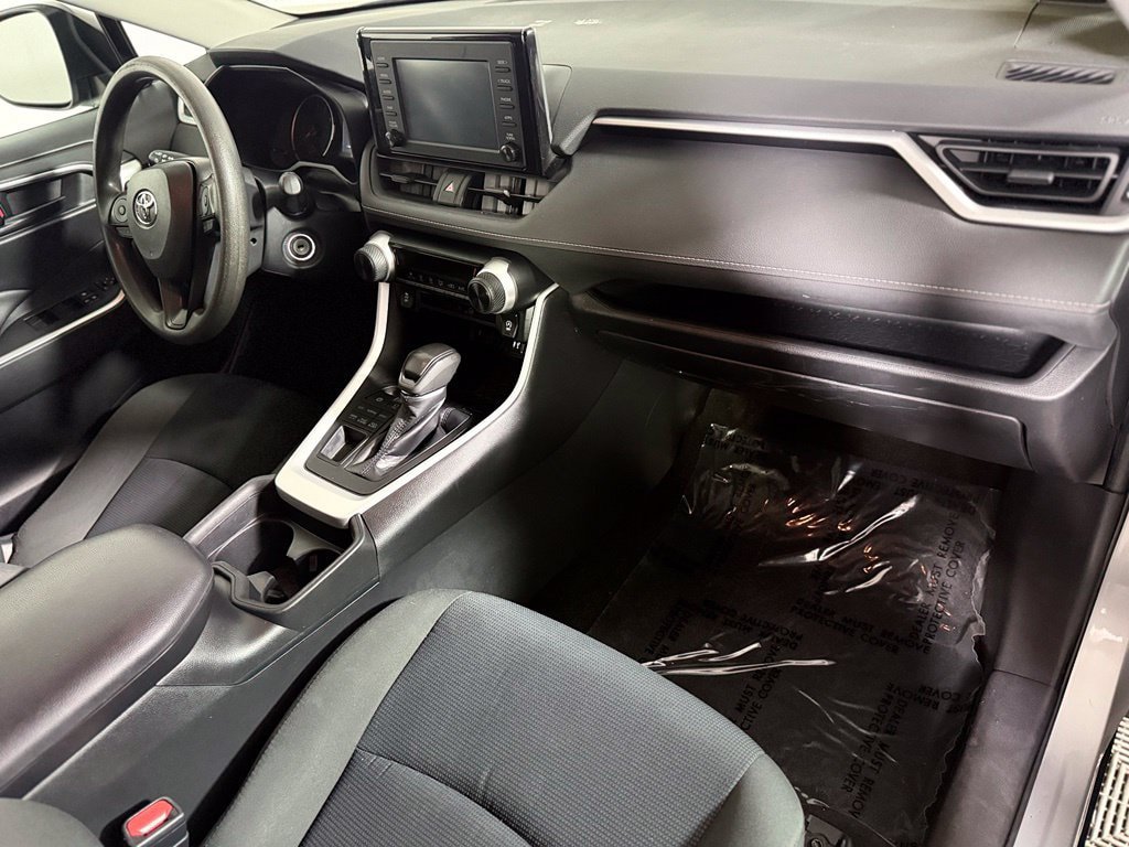 Used 2019 Toyota RAV4 LE w/ All Weather Liner Package AWD/4WD image 24