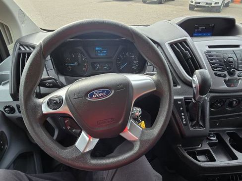 Used 2017 Ford Transit 150 XLT image 14