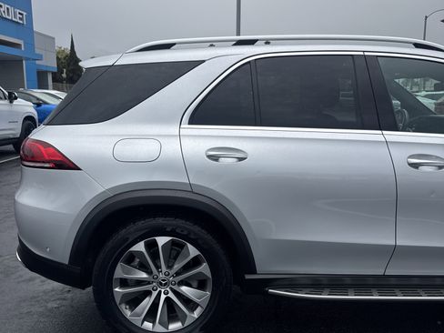 Used 2020 Mercedes-Benz GLE 350 4MATIC image 11