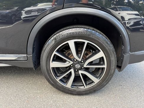 Used 2019 Nissan Rogue SL w/ Premium Package AWD/4WD image 11