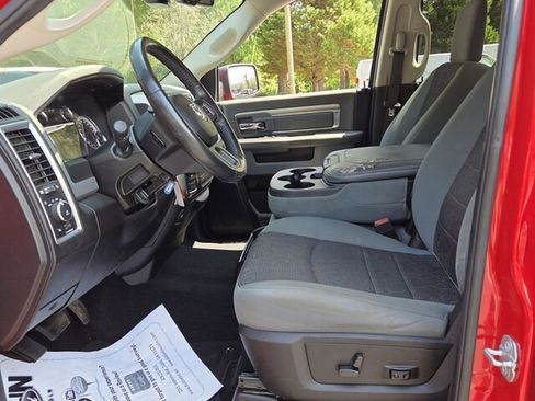 Used 2019 RAM 1500 Big Horn AWD/4WD image 6