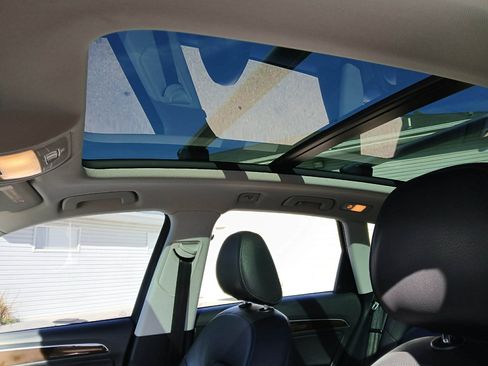 Used 2016 Audi Q5 2.0T Premium Plus w/ Technology Package image 21