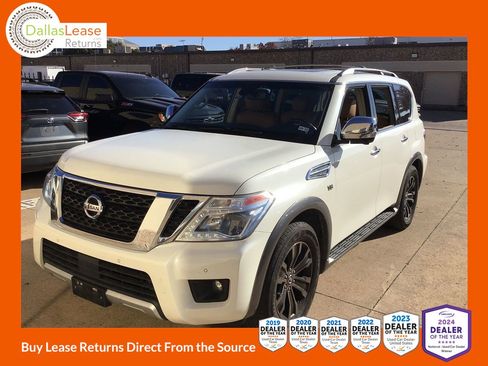 Used 2017 Nissan Armada Platinum image 1