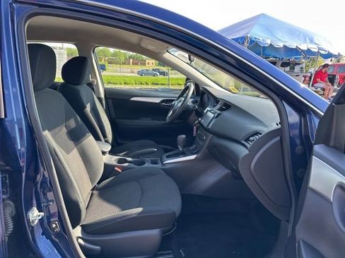 Used 2019 Nissan Sentra S w/ Appearance Package FWD image 17