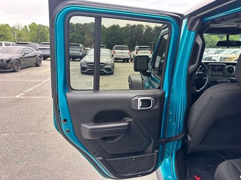 Used 2020 Jeep Wrangler Unlimited Sport AWD/4WD image 28
