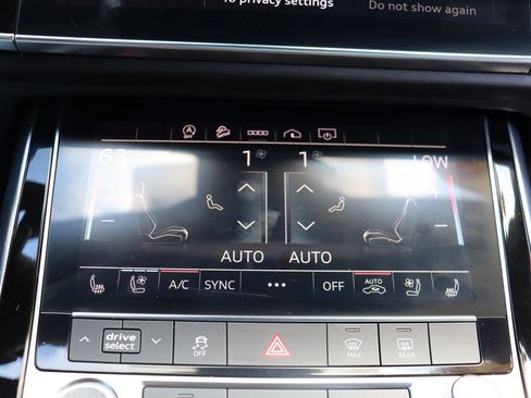 Used 2023 Audi Q8 Premium Plus w/ Premium Plus Package AWD/4WD image 26