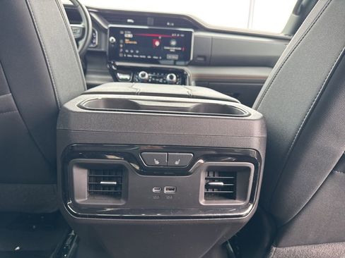 Used 2024 GMC Sierra 1500 AT4 w/ AT4 Preferred Package image 30