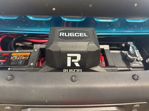Used 2019 Jeep Wrangler Unlimited Rubicon w/ Dual Top Group AWD/4WD image 5