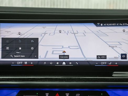 Certified 2025 BMW 740i RWD image 11
