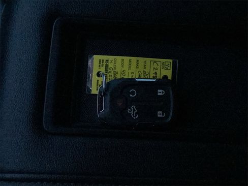 Used 2019 Chevrolet Silverado 1500 RST image 27