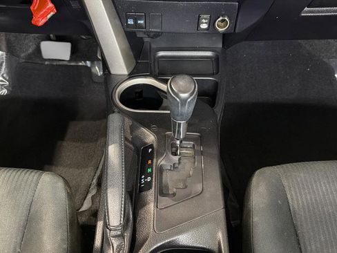 Used 2016 Toyota RAV4 LE image 22