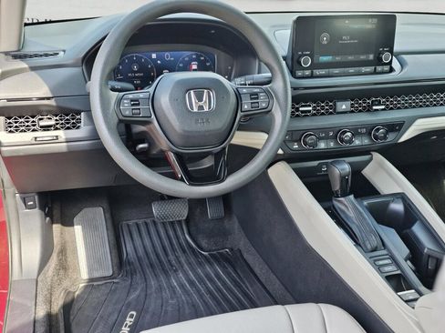 Used 2023 Honda Accord EX image 35