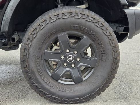Used 2024 Ford Bronco Black Diamond AWD/4WD image 19