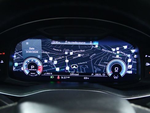 Used 2021 Audi Q8 Premium Plus w/ Premium Plus Package image 12