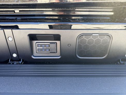 New 2026 GMC Sierra 2500 AT4X w/ AT4X AEV Edition image 22