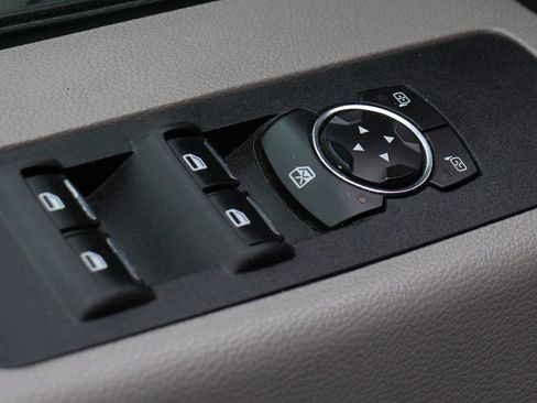 Used 2019 Ford F350 XLT image 17