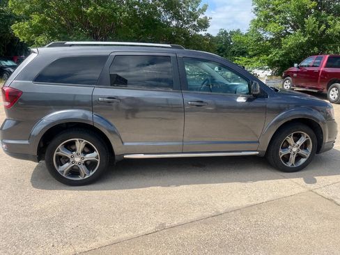 Used 2017 Dodge Journey Crossroad AWD/4WD image 13