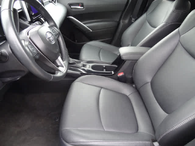 Certified 2025 Toyota Corolla Cross XLE FWD image 6