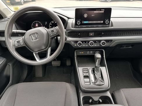 Used 2024 Honda CR-V EX image 16