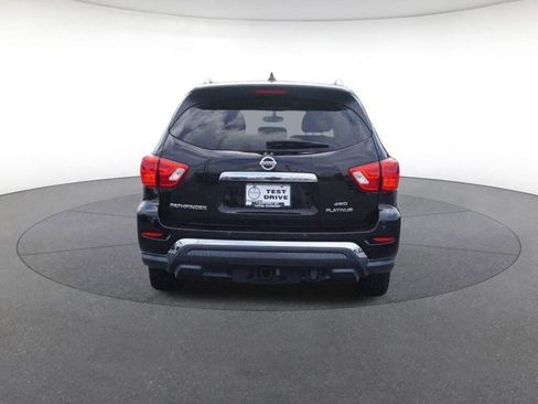 Used 2020 Nissan Pathfinder Platinum image 5