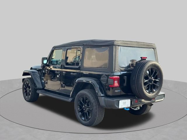 Used 2023 Jeep Wrangler Unlimited Sahara w/ Cold Weather Group AWD/4WD image 7