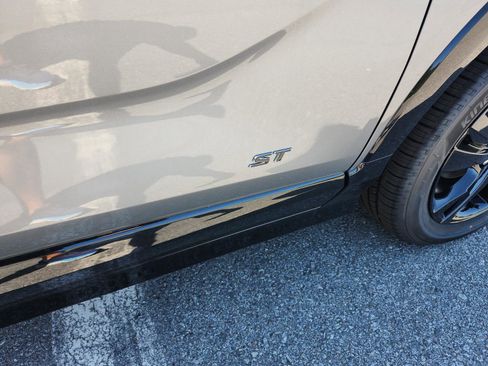 New 2026 Buick Encore GX Sport Touring w/ Advanced Technology Package image 6