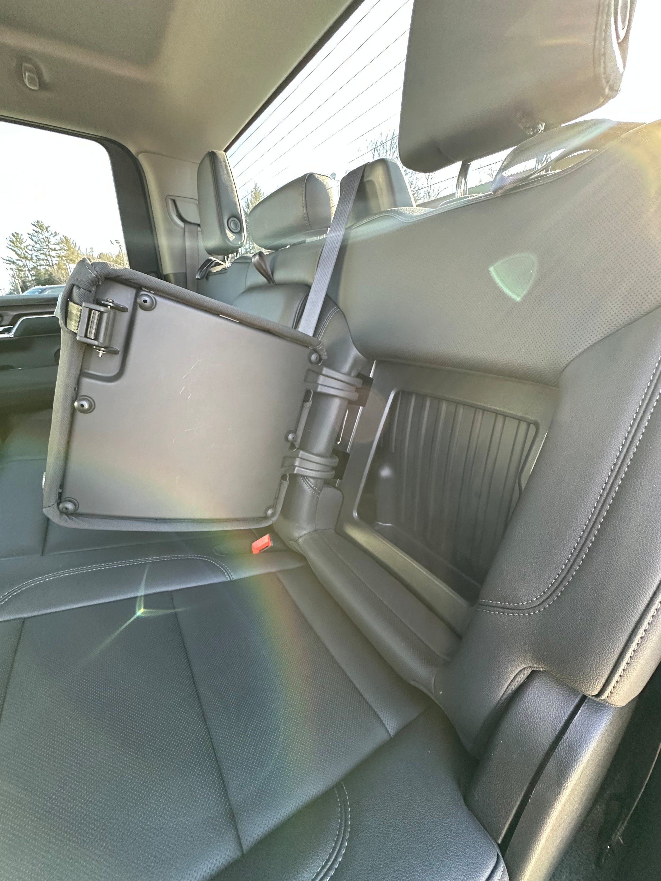 Used 2024 GMC Sierra 1500 SLT AWD/4WD image 18