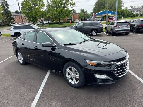 Used 2024 Chevrolet Malibu LT FWD image 4