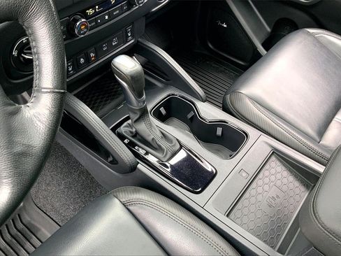 Certified 2022 Nissan Frontier PRO-4X w/ Pro-4X Premium Package image 17