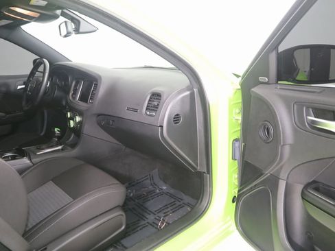 Used 2023 Dodge Charger R/T w/ Blacktop Package image 42