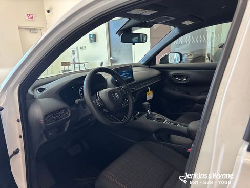 New 2026 Honda HR-V Sport image 5