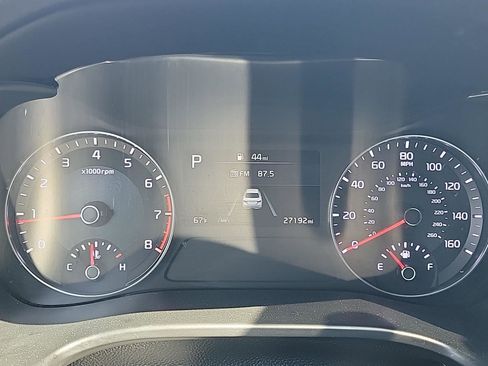 Used 2023 Kia Forte GT-Line FWD image 9