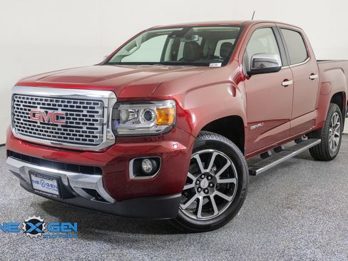 Used 2020 GMC Canyon Denali AWD/4WD image 3