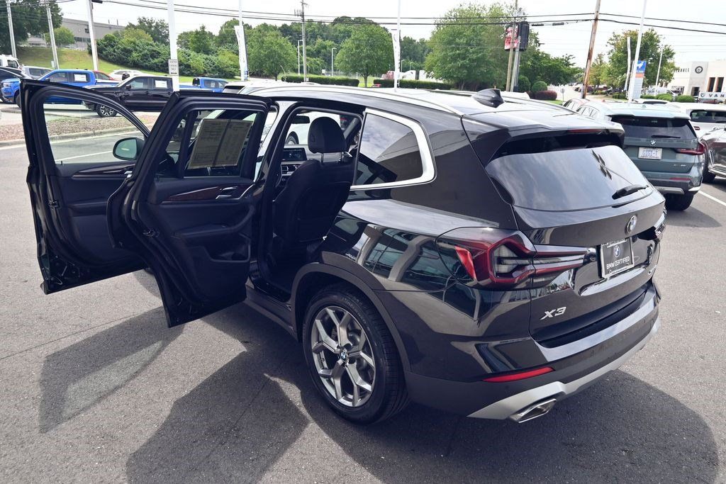 Used 2024 BMW X3 xDrive30i w/ Convenience Package AWD/4WD image 36