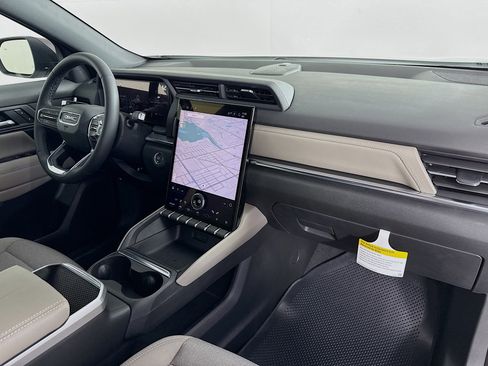 New 2025 GMC Terrain Elevation image 32