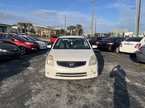Used 2011 Nissan Sentra 2.0 S w/ Convenience Pkg image 1