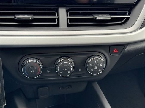 New 2026 Chevrolet Trax RS image 14