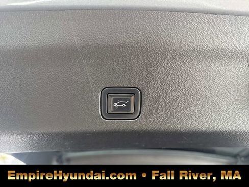 Used 2021 Chevrolet Tahoe Premier image 7