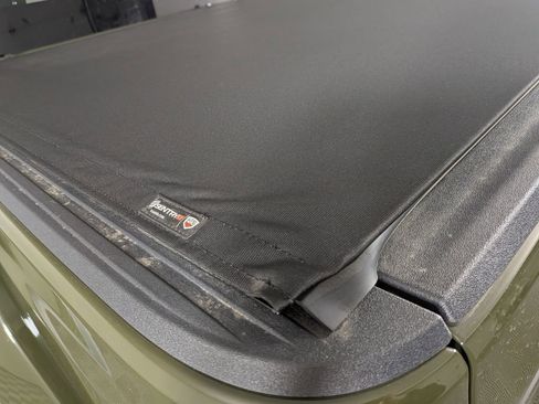 Used 2024 Jeep Gladiator Mojave image 11