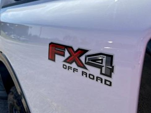 Used 2024 Ford Ranger XLT w/ FX4 Off-Road Package image 9