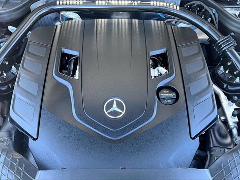 Used 2021 Mercedes-Benz G 550 image 32