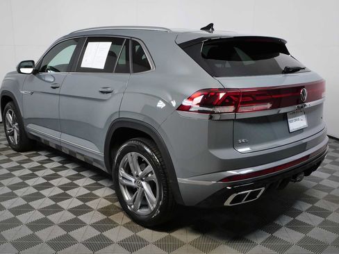 Certified 2024 Volkswagen Atlas Cross Sport SEL R-Line AWD/4WD image 34