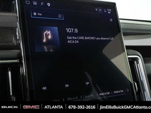 Used 2025 GMC Yukon Elevation AWD/4WD image 14